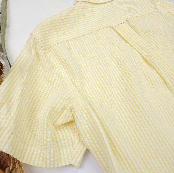 New Lands End Men's Seersucker Yellow White Striped Short Sleeve Shirt Sz M - Picture 4 of 11